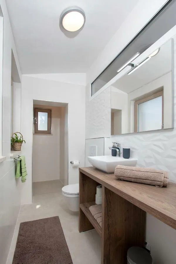 Sunsplash Apartments Pula
